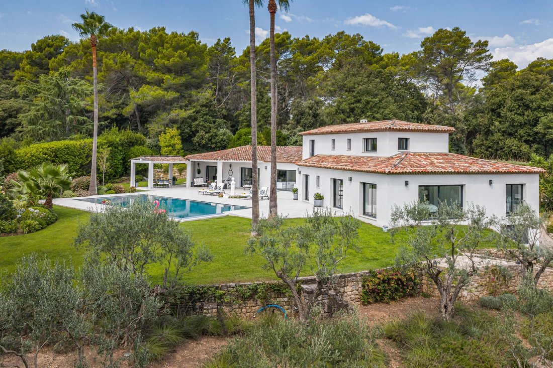 House in Mougins, Provence-Alpes-Côte d'Azur, France 1 - 19024908