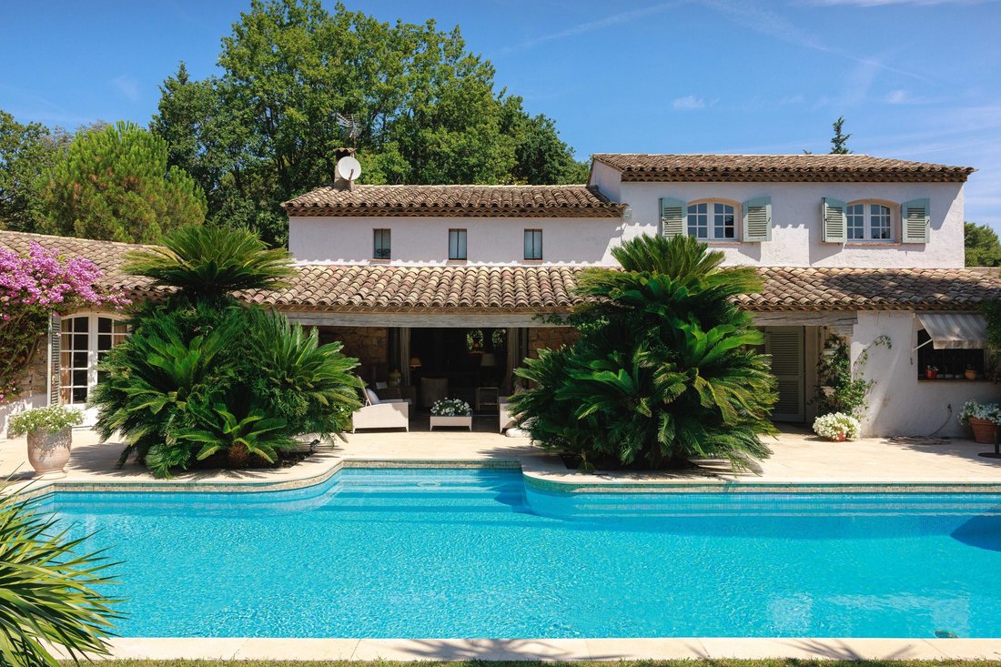 House in Mougins, Provence-Alpes-Côte d'Azur, France 5 - 19024893