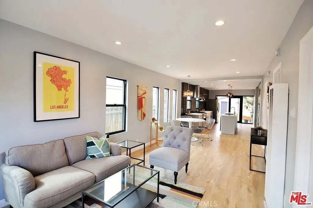 Condo in Los Angeles, California, United States 3 - 19027031