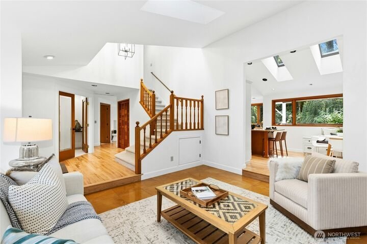 House in Bellevue, Washington, United States 5 - 19032207