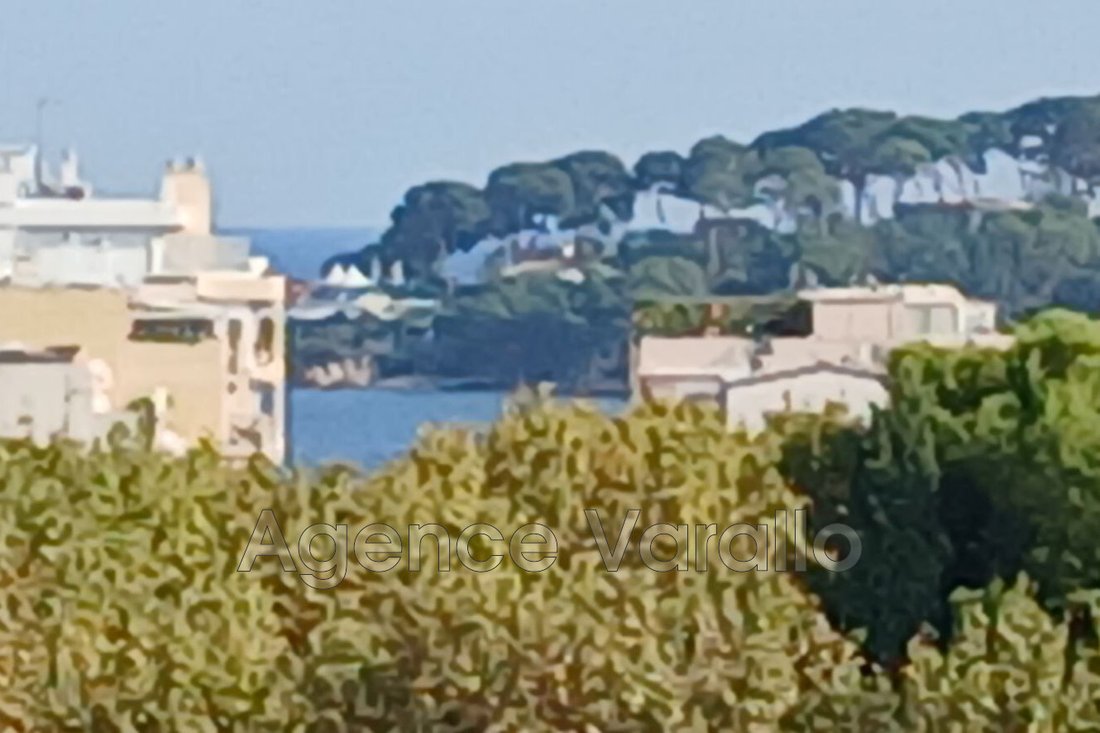 Wohnung in Les Cougoulins-Rastines, Antibes, Frankreich 1 - 19021411