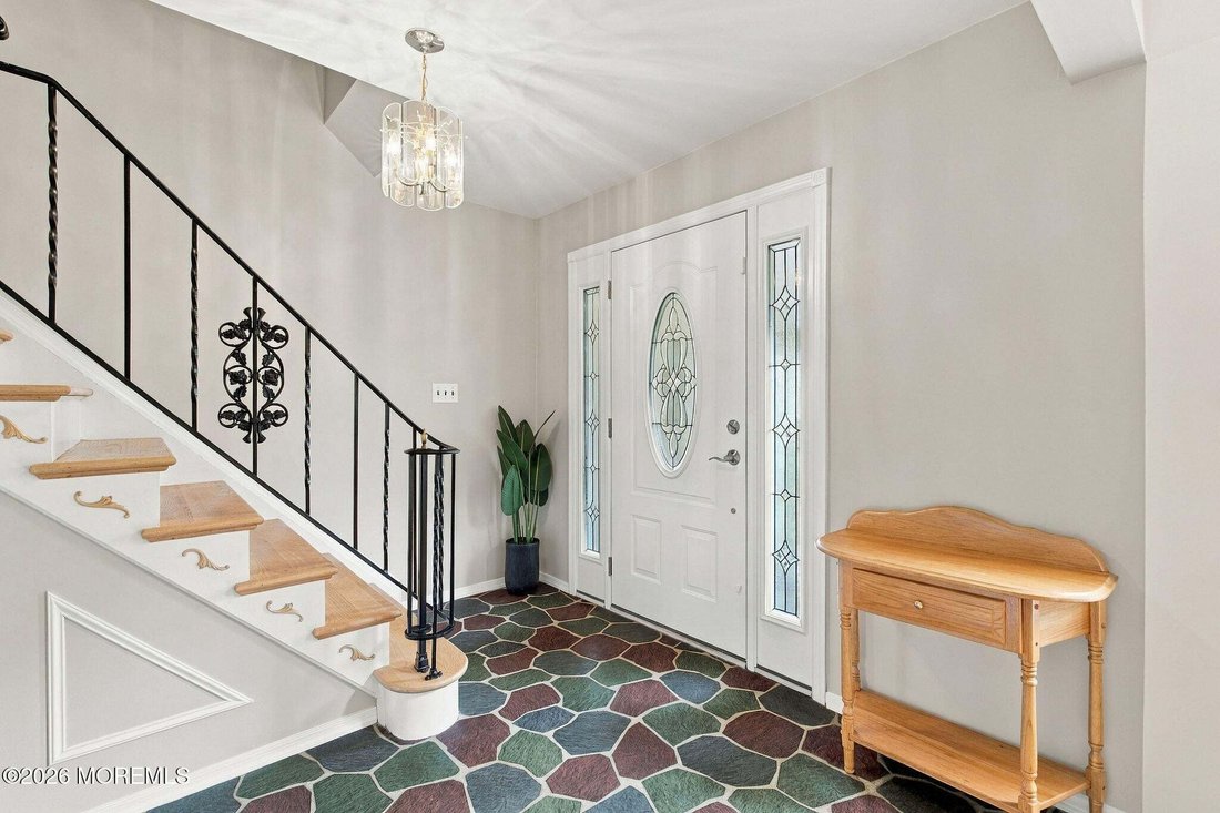 House in Freehold Township, New Jersey, United States 4 - 19032417