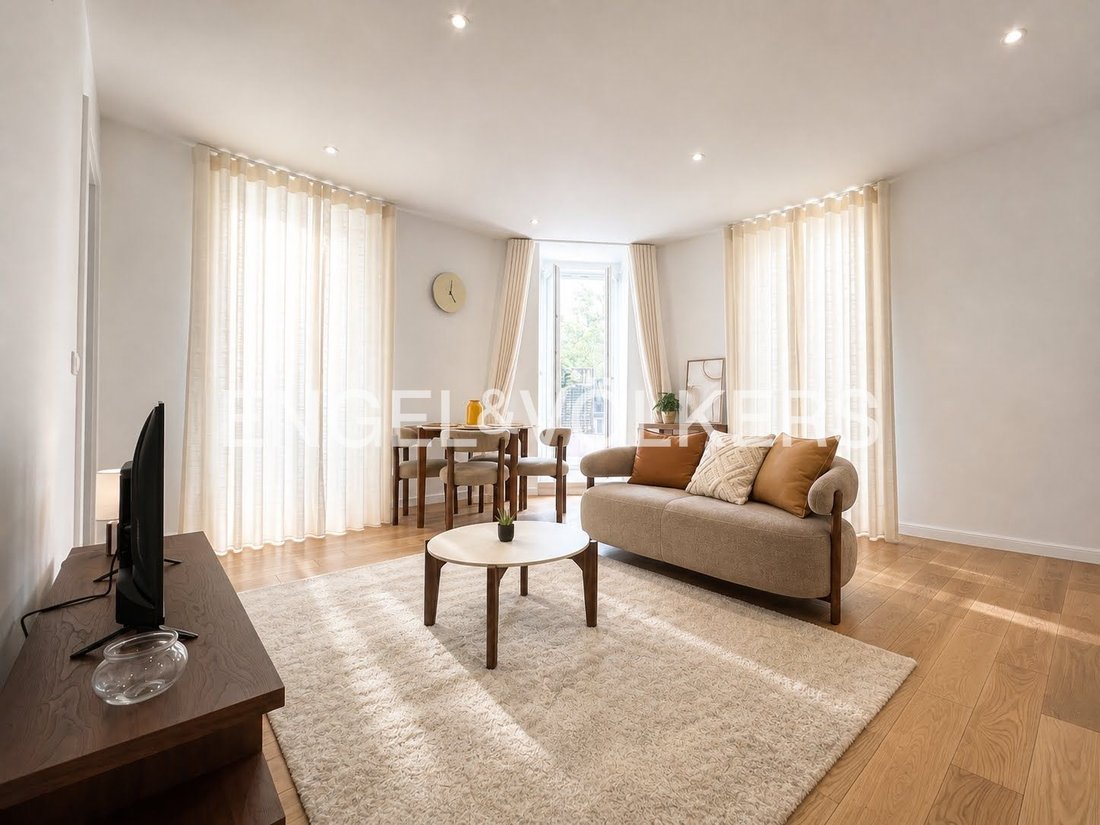 Apartment in Misericordia, Lisbon, Portugal 3 - 19025081