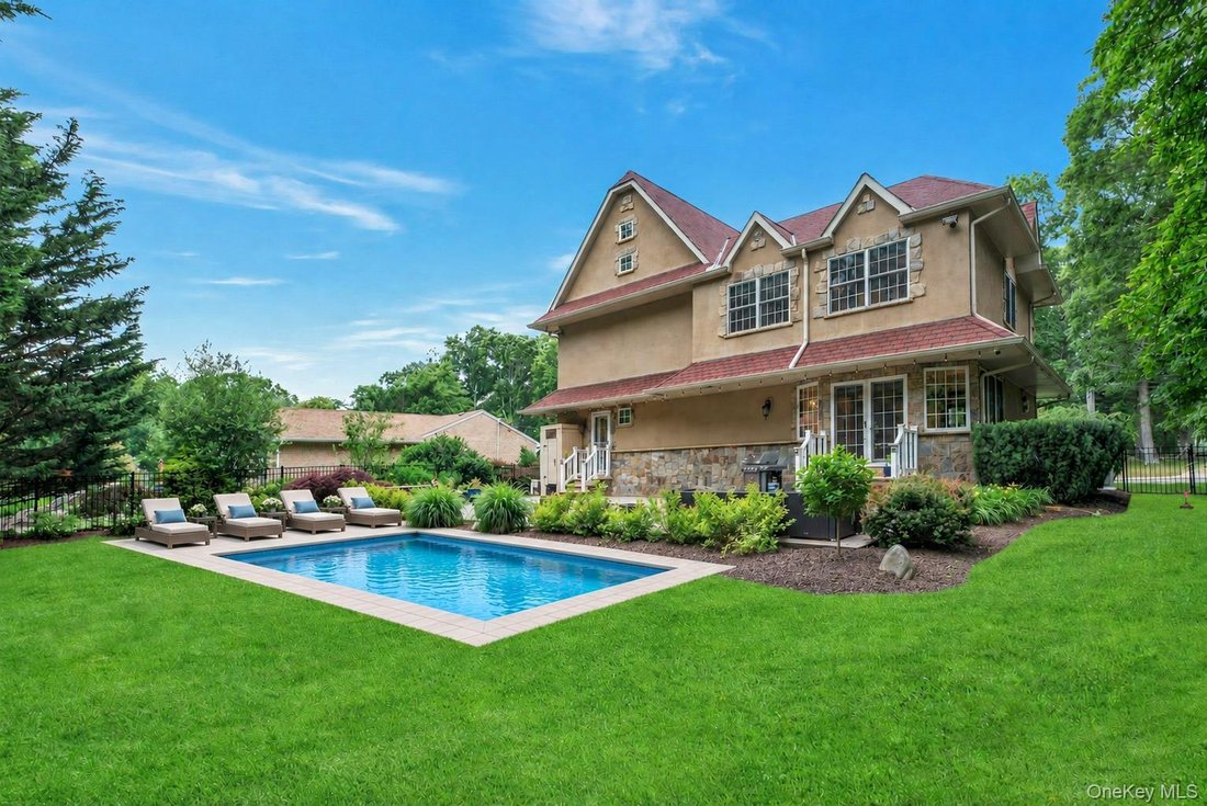 House in Southold, New York, United States 5 - 17942439