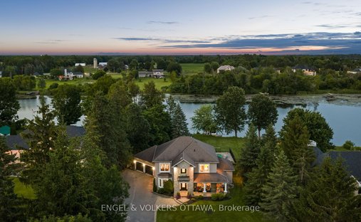 House in Ottawa, Ontario, Canada 1
