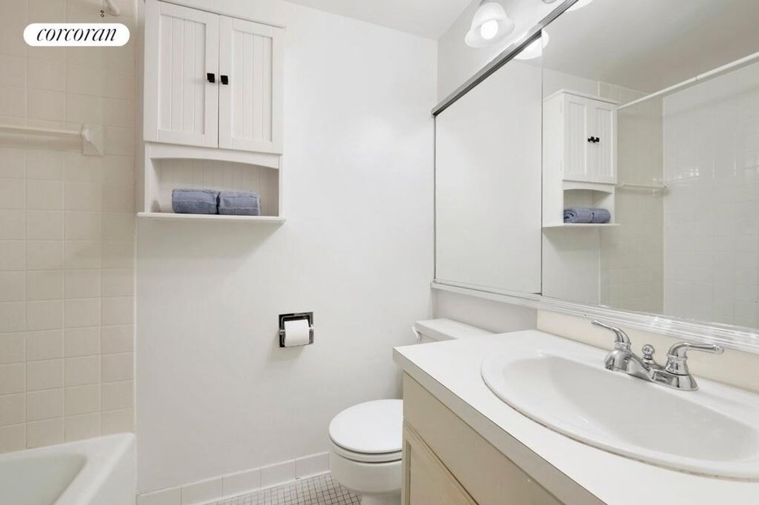 Condo in New York, New York, United States 5 - 19028816