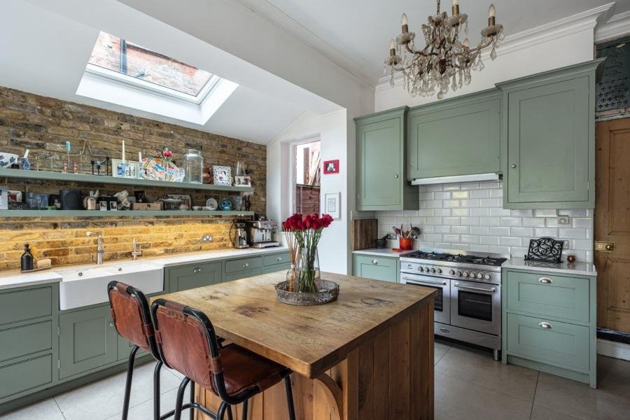 House in Willesden Green, Brent, England 2 - 19023202