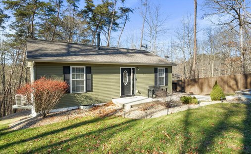 House in Sugar Grove, Ohio, United States 1
