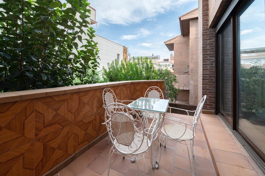 Villa in Fuencarral-El Pardo, Madrid, Spain 1 - 19024223