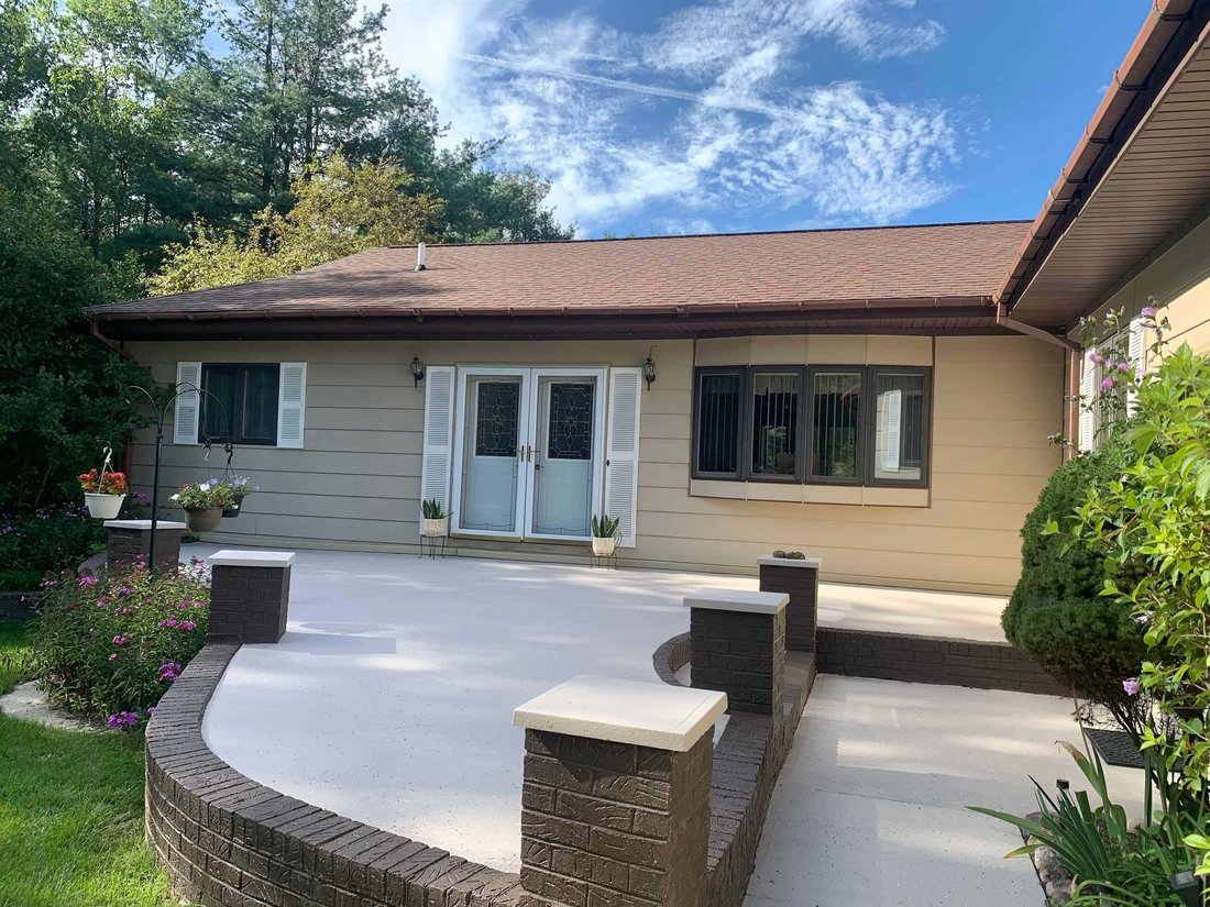 House in Farwell, Michigan, United States 4 - 19024086