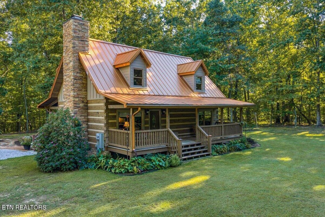 Tellico Village, Tennessee, United States 1 - 19025205