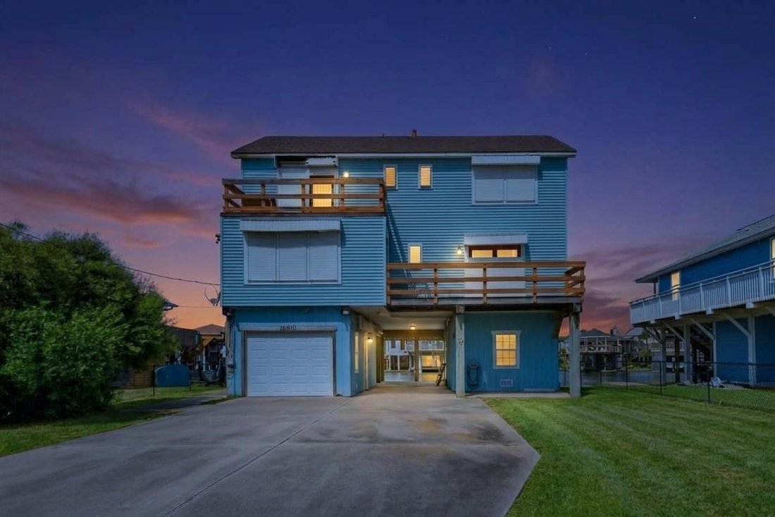 House in Galveston, Texas, United States 2 - 19033616