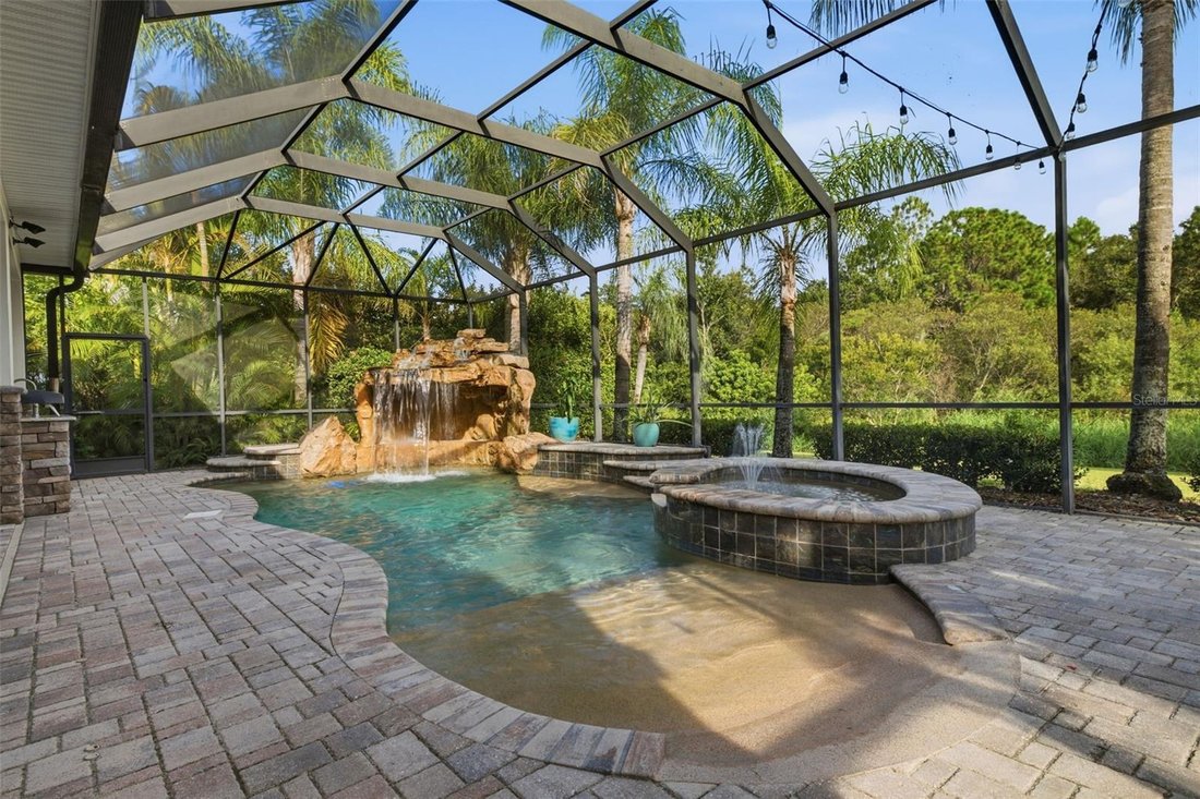 House in Tampa, Florida, United States 2 - 19030968