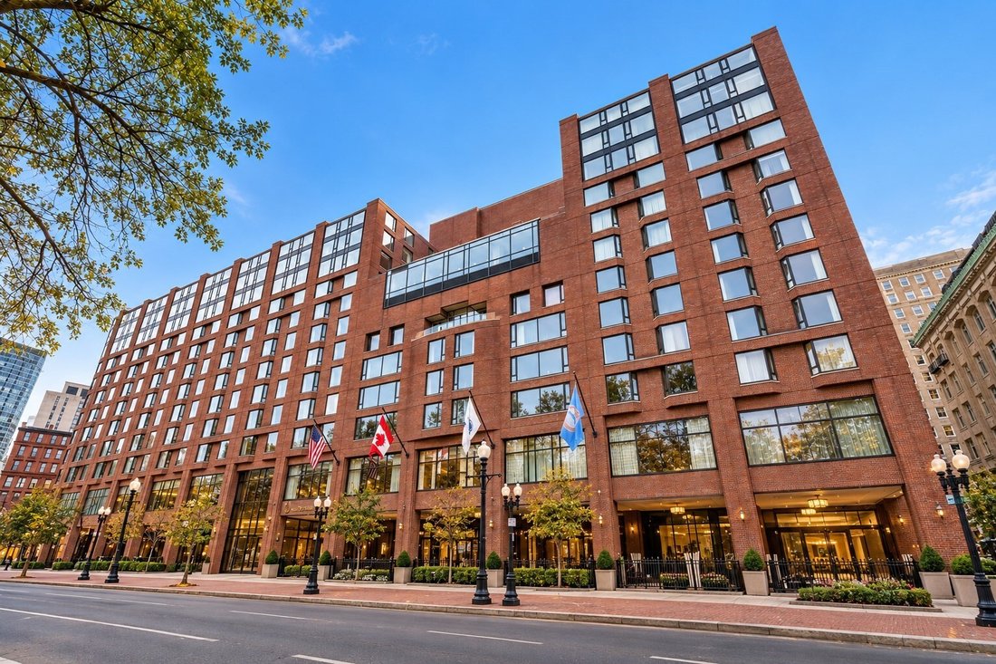 Condo in Brookline, Massachusetts, United States 3 - 19029072