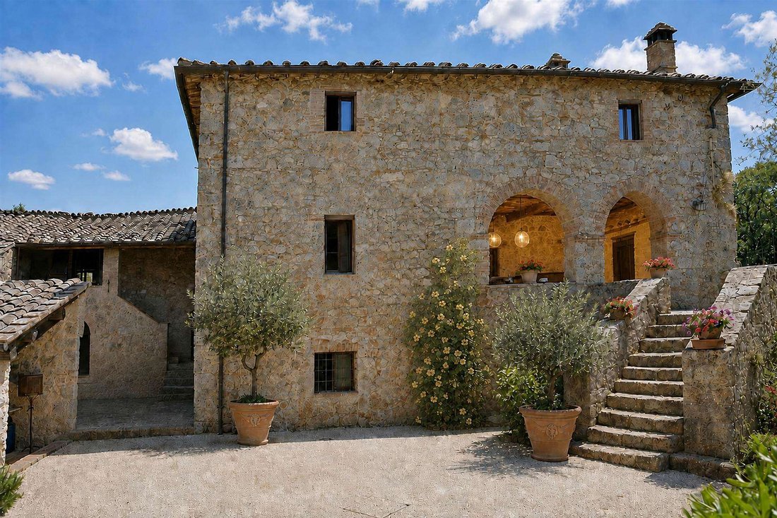 Villa à Sovicille, Toscane, Italie 3 - 18989137