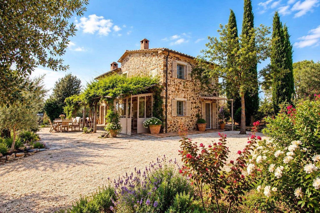Villa in Manciano, Tuscany, Italy 3 - 18907588
