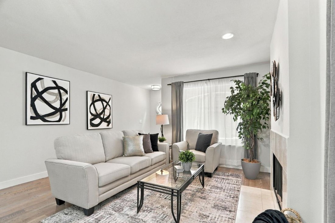 Townhouse in Mountain View, California, United States 5 - 19030660