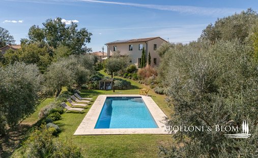 House in Montalcino, Tuscany, Italy 1