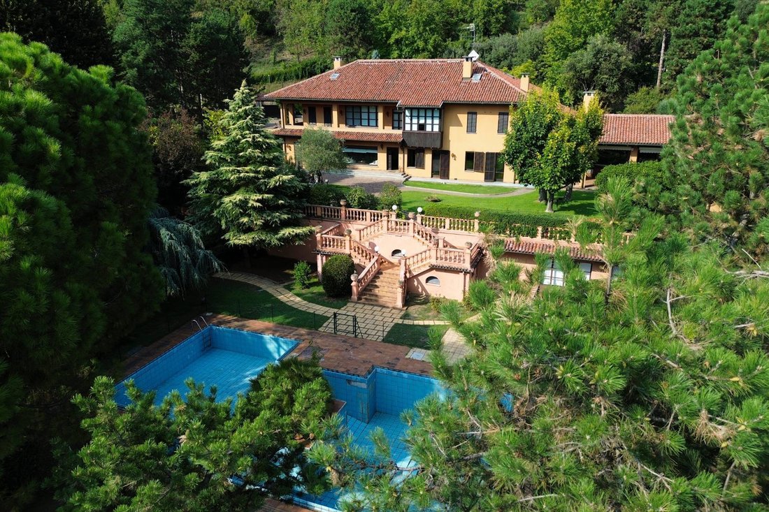 Villa in Testona - San Michele, Moncalieri, Piedmont 1 - 19026477