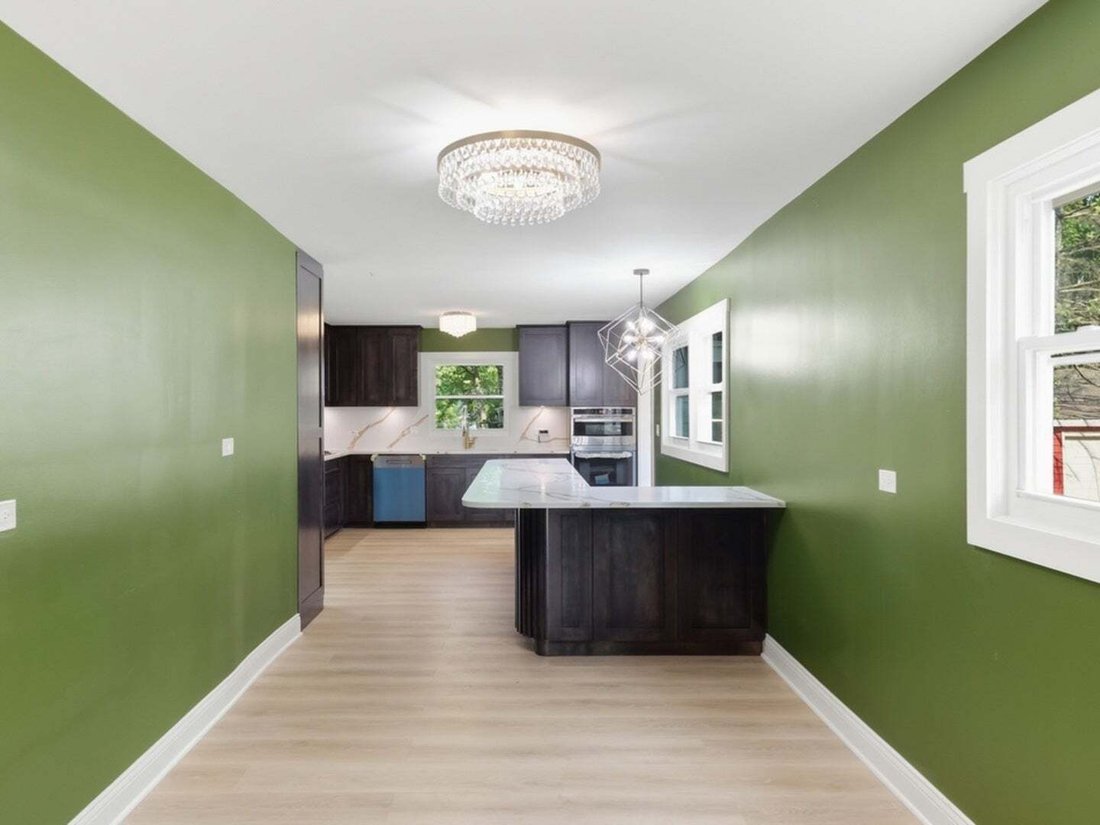 House in Downers Grove, Illinois, United States 5 - 19020639
