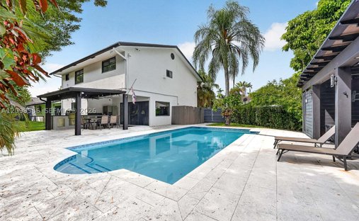 Casa a West Miami, Florida, Stati Uniti 1