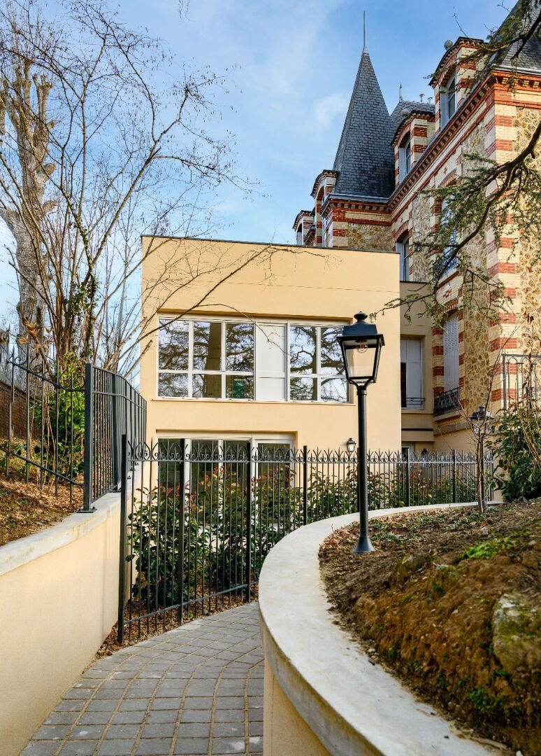 Apartment in Domaine National du Château, Versailles, France 1 - 19034268