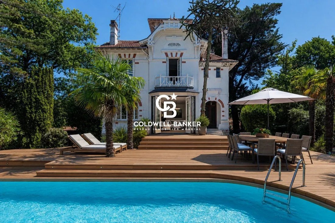 Haus in Le Moulleau-Les Abatilles, Arcachon, Frankreich 1 - 17727678