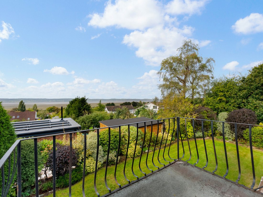 House in Lower Heswall, Wirral, England 3 - 19025352