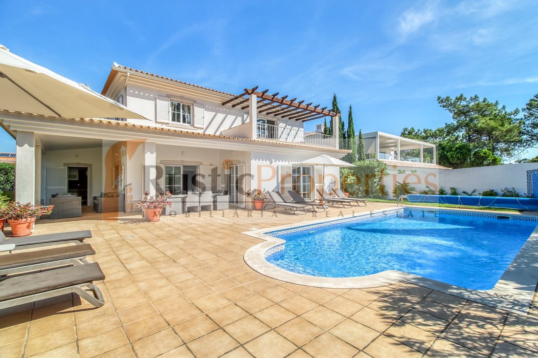 Villa in Vale do Lobo, Almancil, Portugal 1 - 19021525