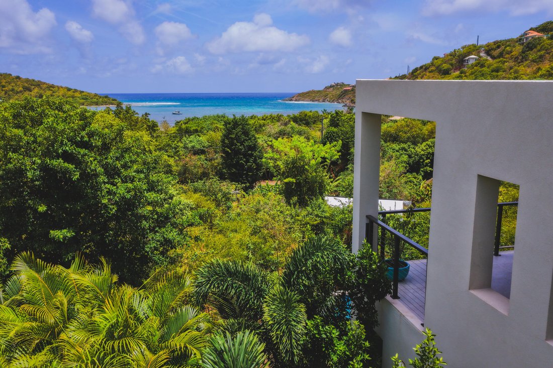 House in Cruz Bay, St. John, U.S. Virgin Islands 1 - 19035018