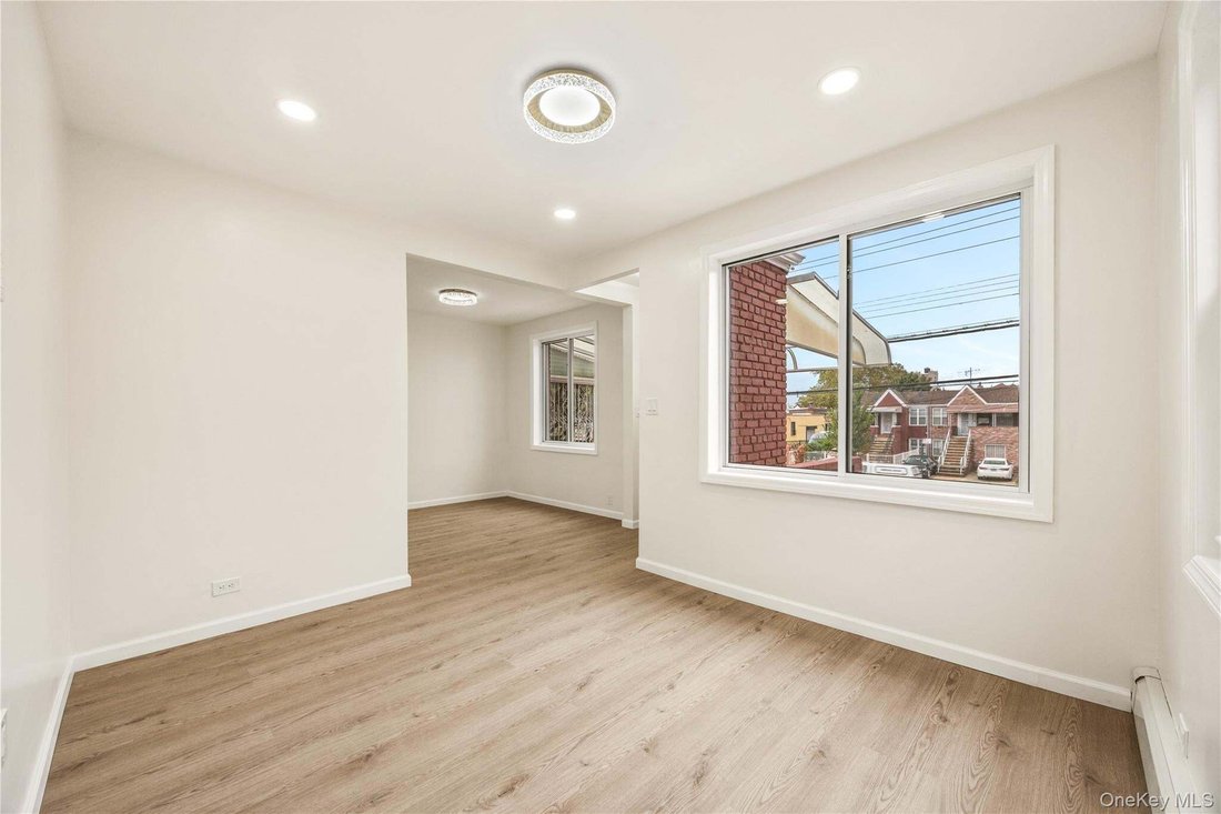 House in New York, New York, United States 5 - 19020602