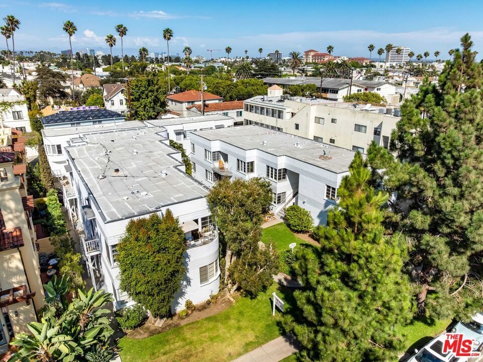 Santa Monica, California, United States 4 - 19023167