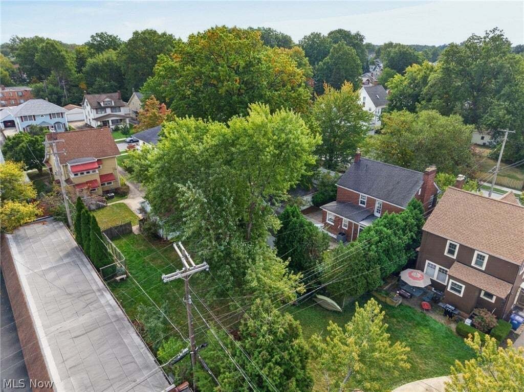 House in Lakewood, Ohio, United States 3 - 19023593