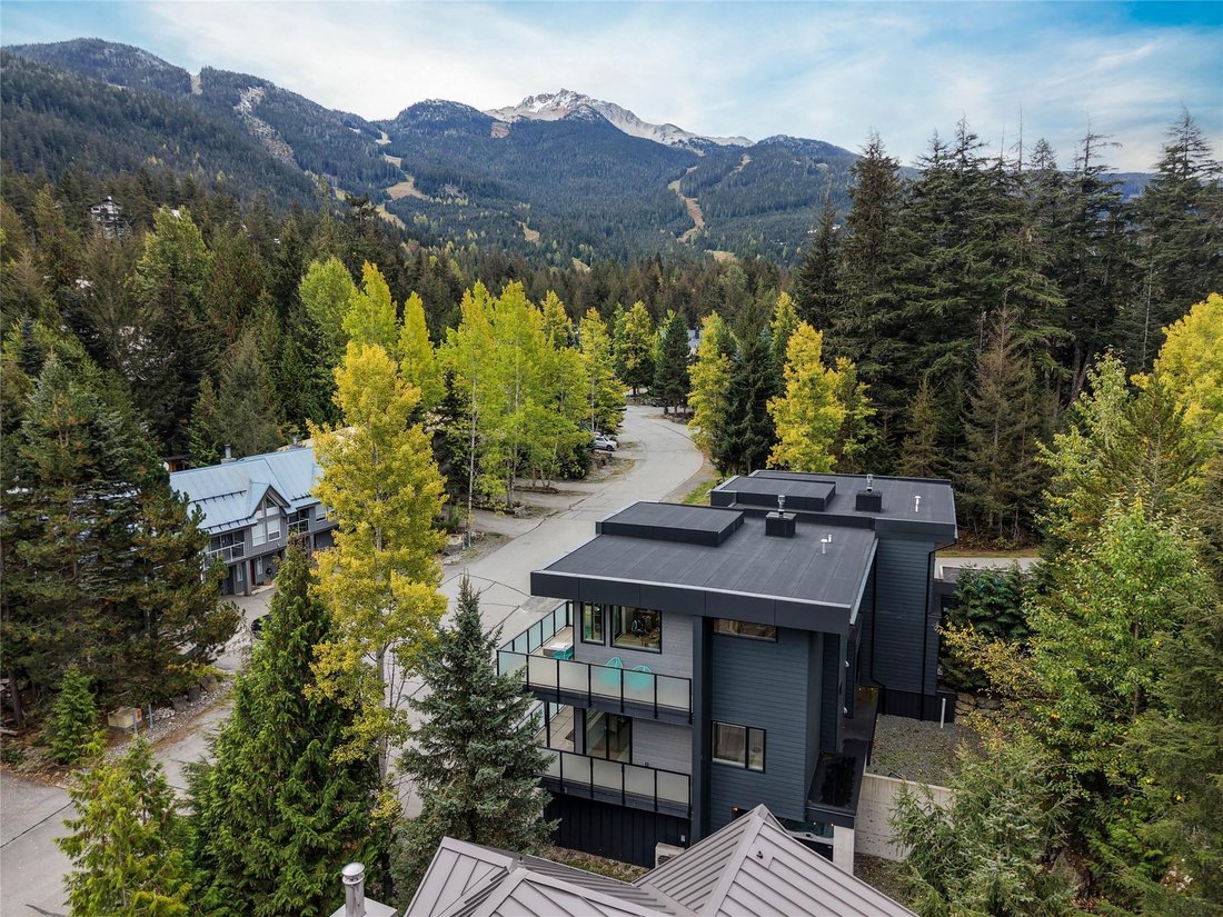 Whistler, British Columbia, Canada 1 - 19026516