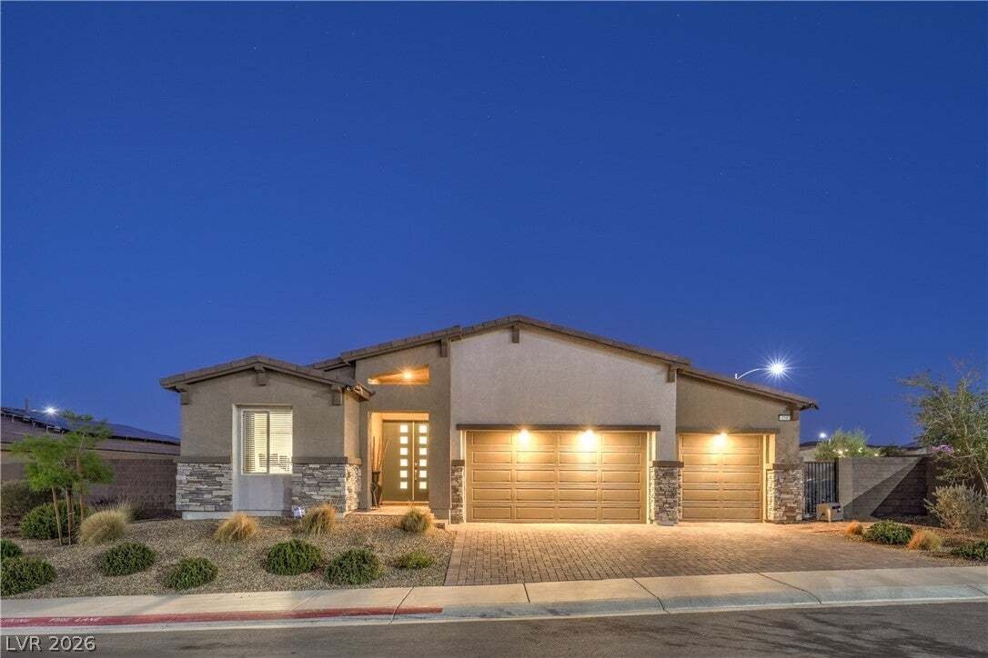 House in Henderson, Nevada, United States 1 - 19026884