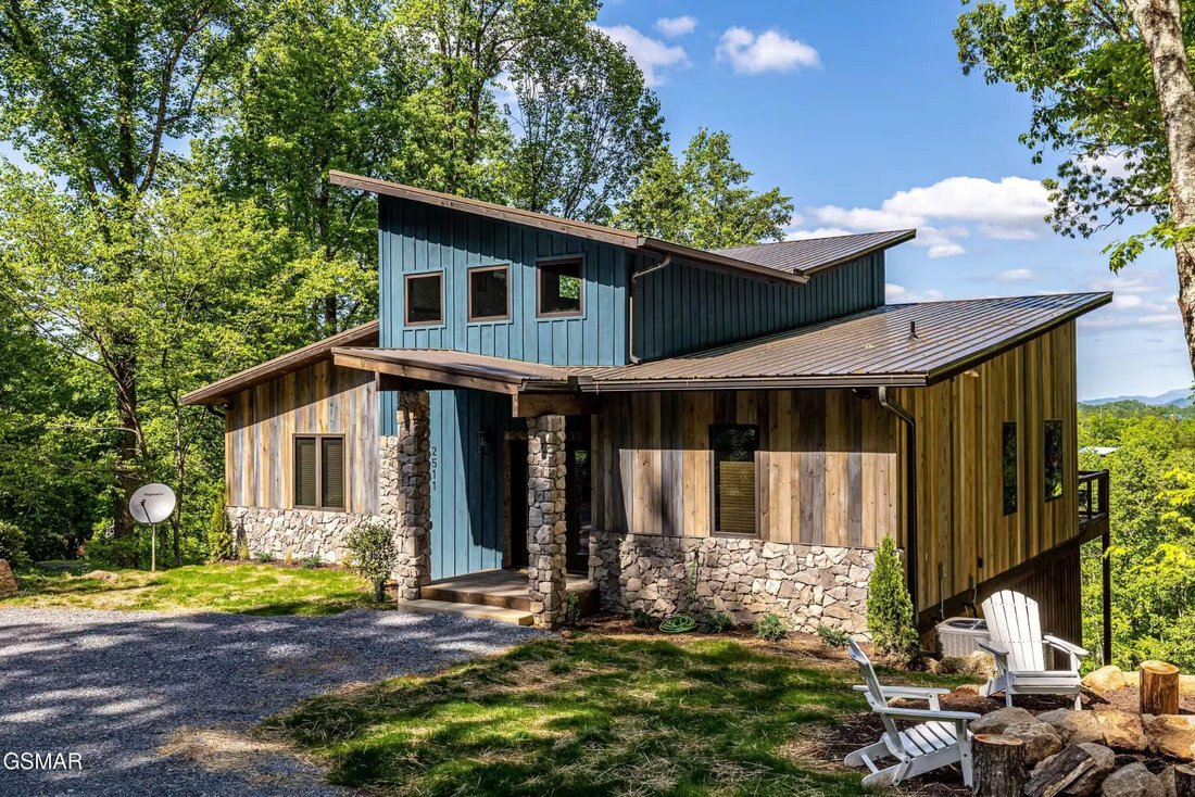 House in Sevierville, Tennessee, United States 1 - 19022311
