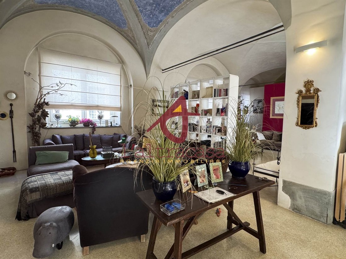 Apartment in Centro Storico, Empoli, Tuscany 4 - 19025097