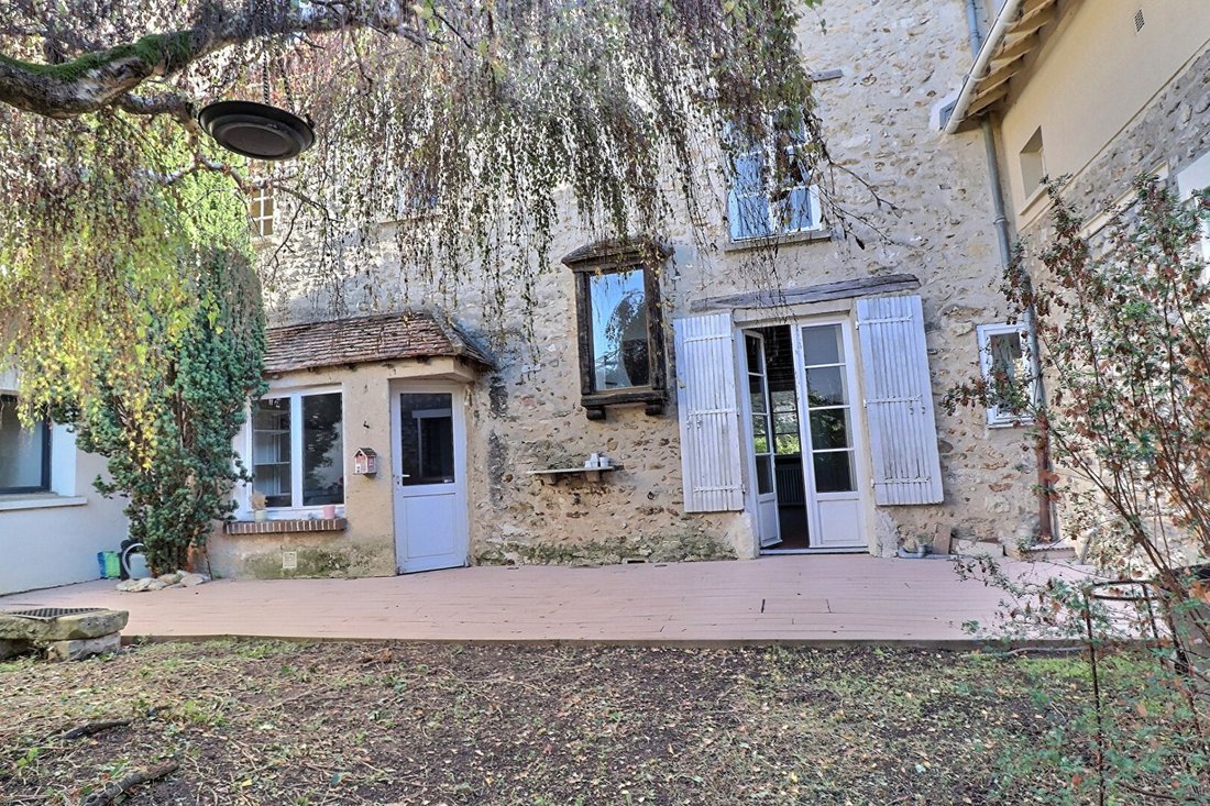 House in Mareil-Marly, Ile-de-France, France 2 - 19029807
