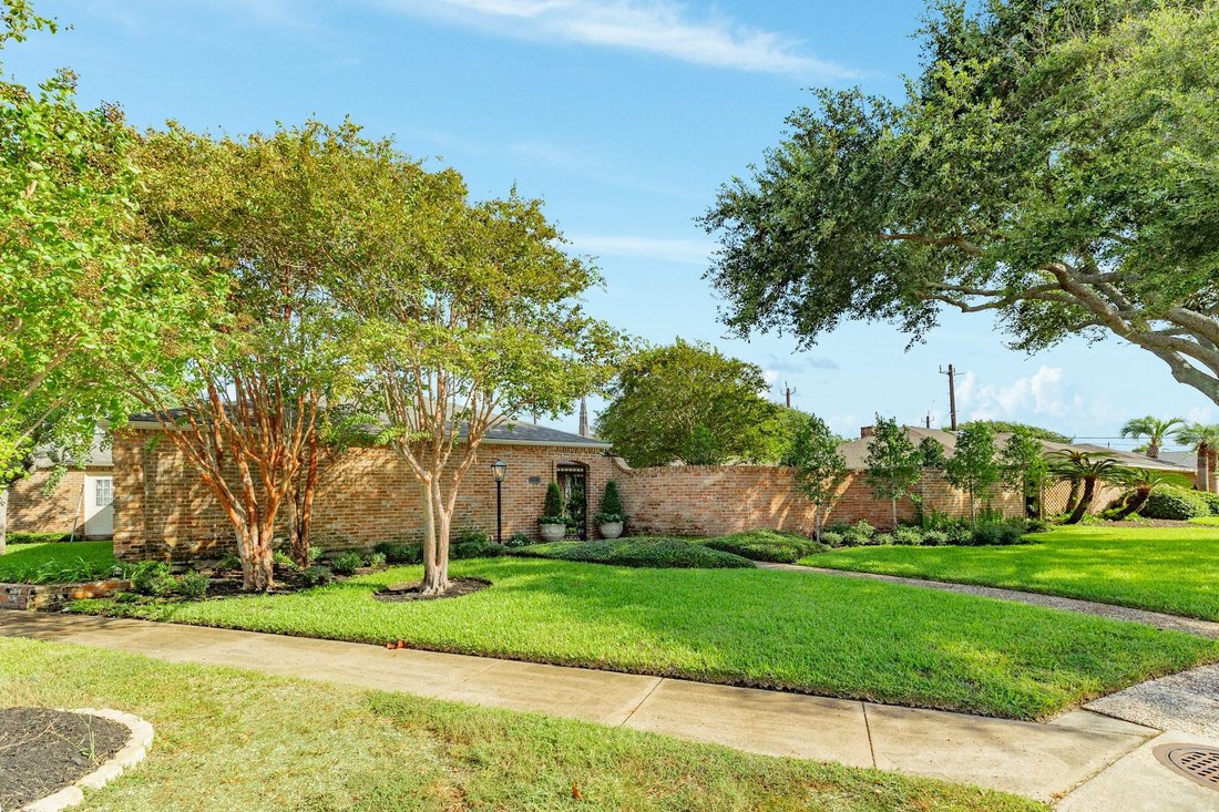House in Galveston, Texas, United States 2 - 19024759