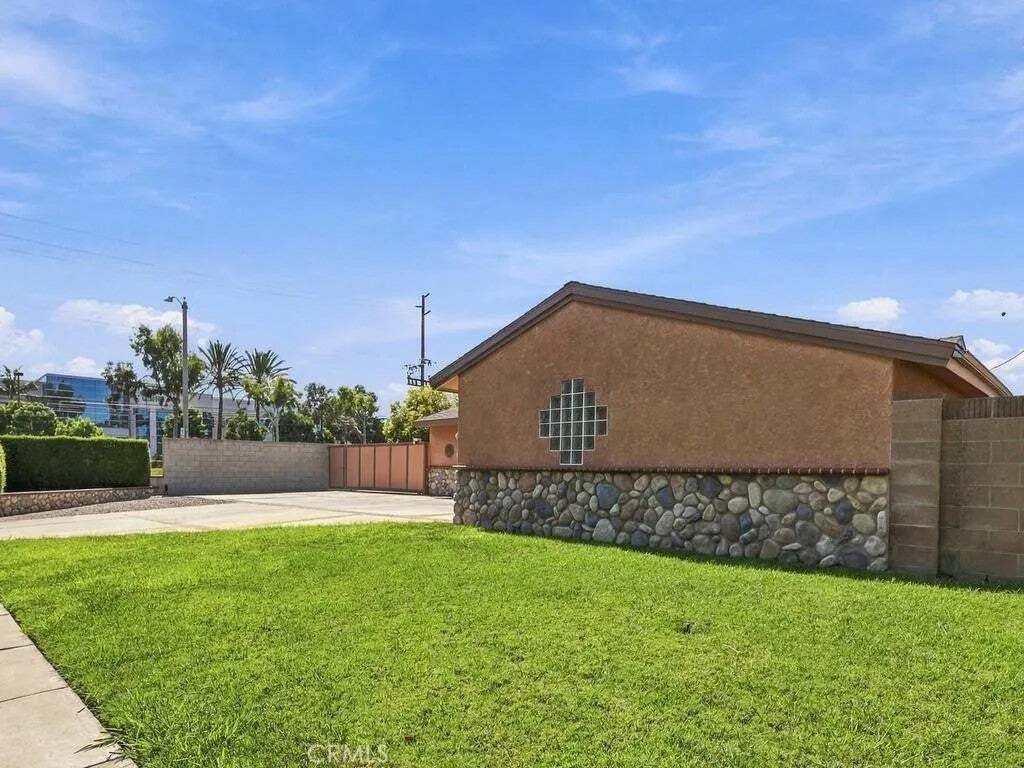 Casa a Cypress, California, Stati Uniti 2 - 19024510