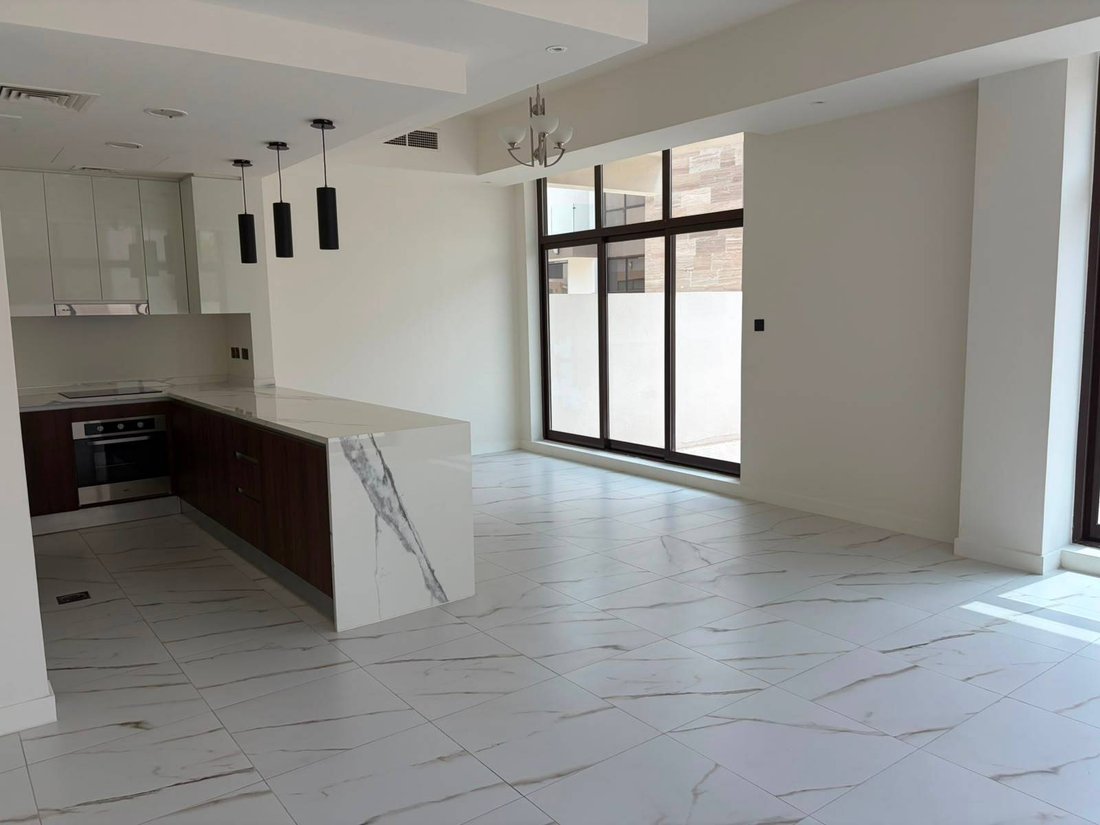 Townhouse in Downtown Dubai, Dubai, United Arab Emirates 2 - 19021282