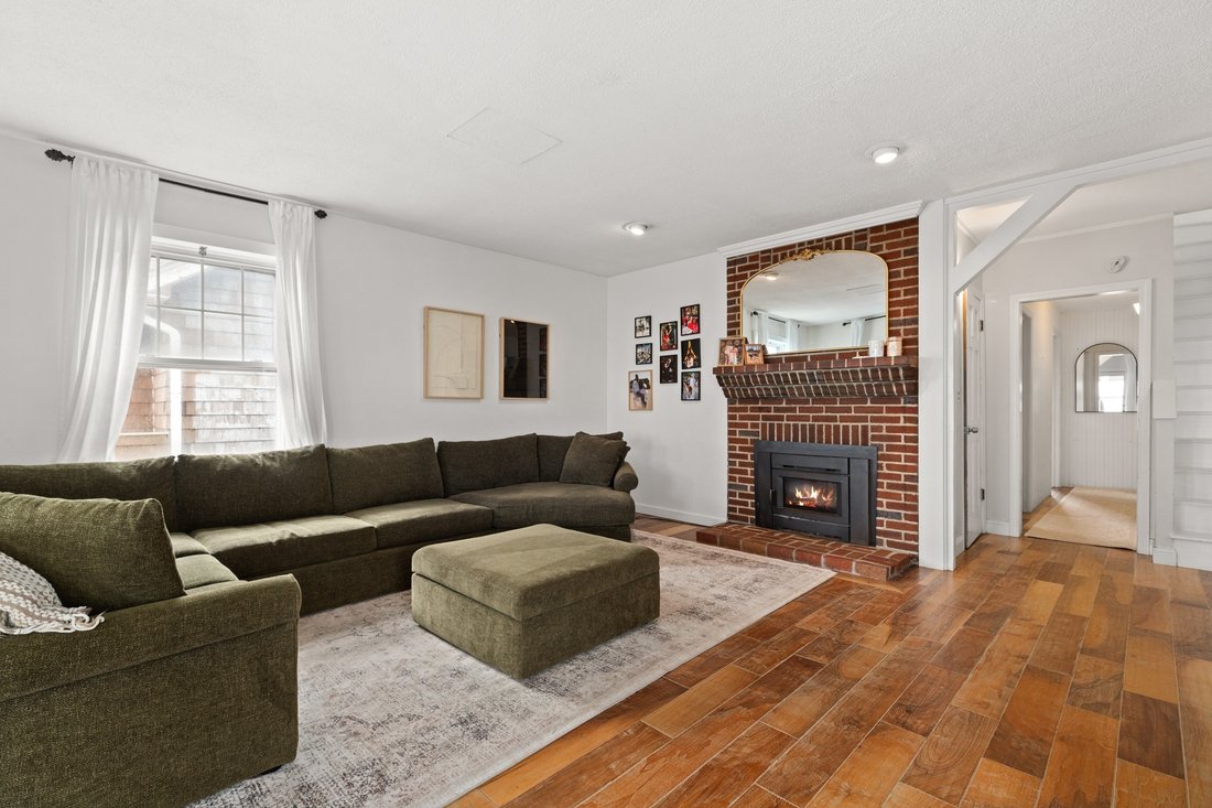 House in Winthrop, Massachusetts, United States 2 - 19029769