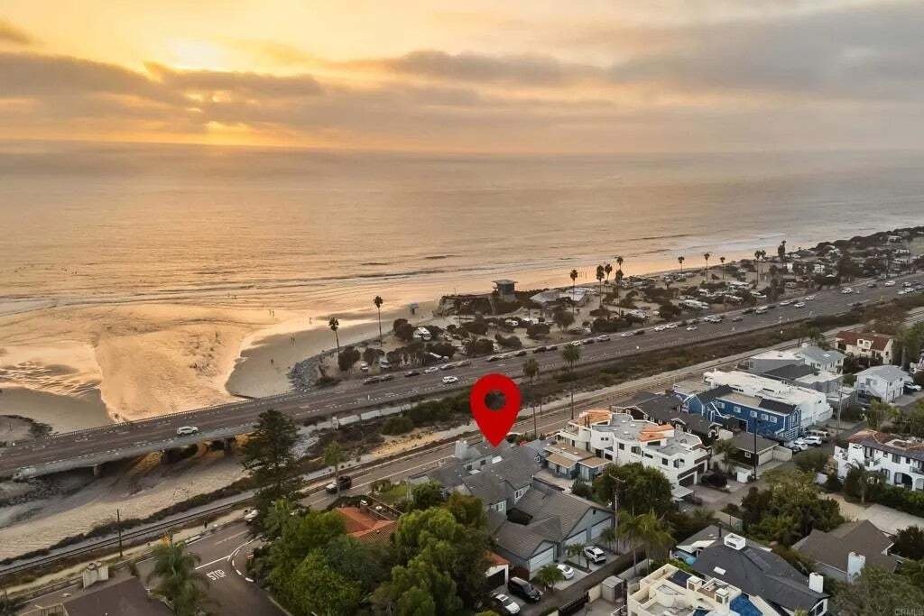 Townhouse in Encinitas, California, United States 1 - 19027043