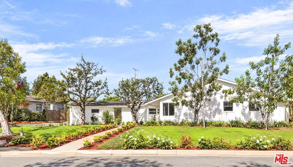 House in Fullerton, California, United States 1 - 19023236