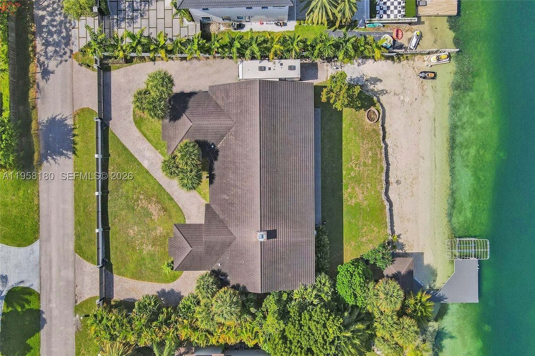 House in Miami, Florida, United States 5 - 17074775