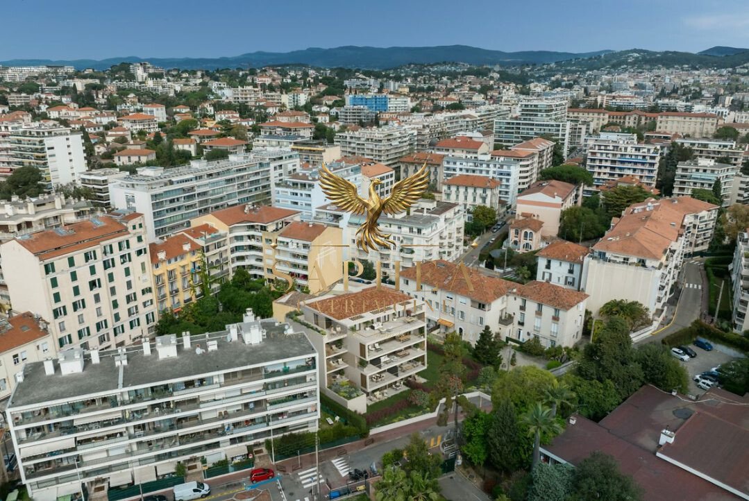 Apartment in Saint Nicolas, Cannes, France 4 - 19035169