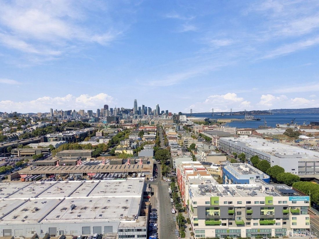 Condo in San Francisco, California, United States 4 - 19017024
