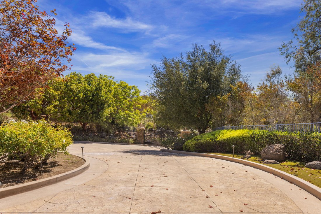 House in Thousand Oaks, California, United States 2 - 19024878