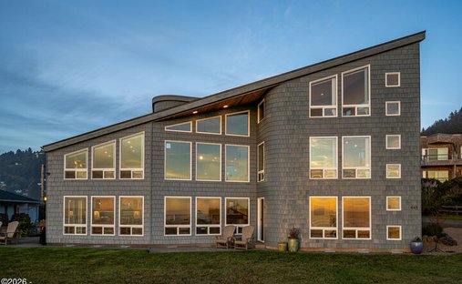 House in Yachats, Oregon, United States 1