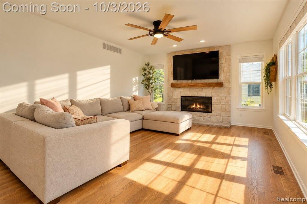 House in Howell, Michigan, United States 2 - 19027405